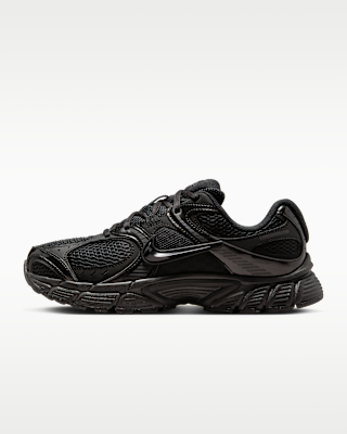 Nike V5 RNR Women's Shoes with Reflective Design Accents. Nike SI